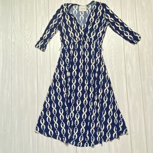 Leota Women's Blue Print Birds & The Bees Knee Length Dress Size XS